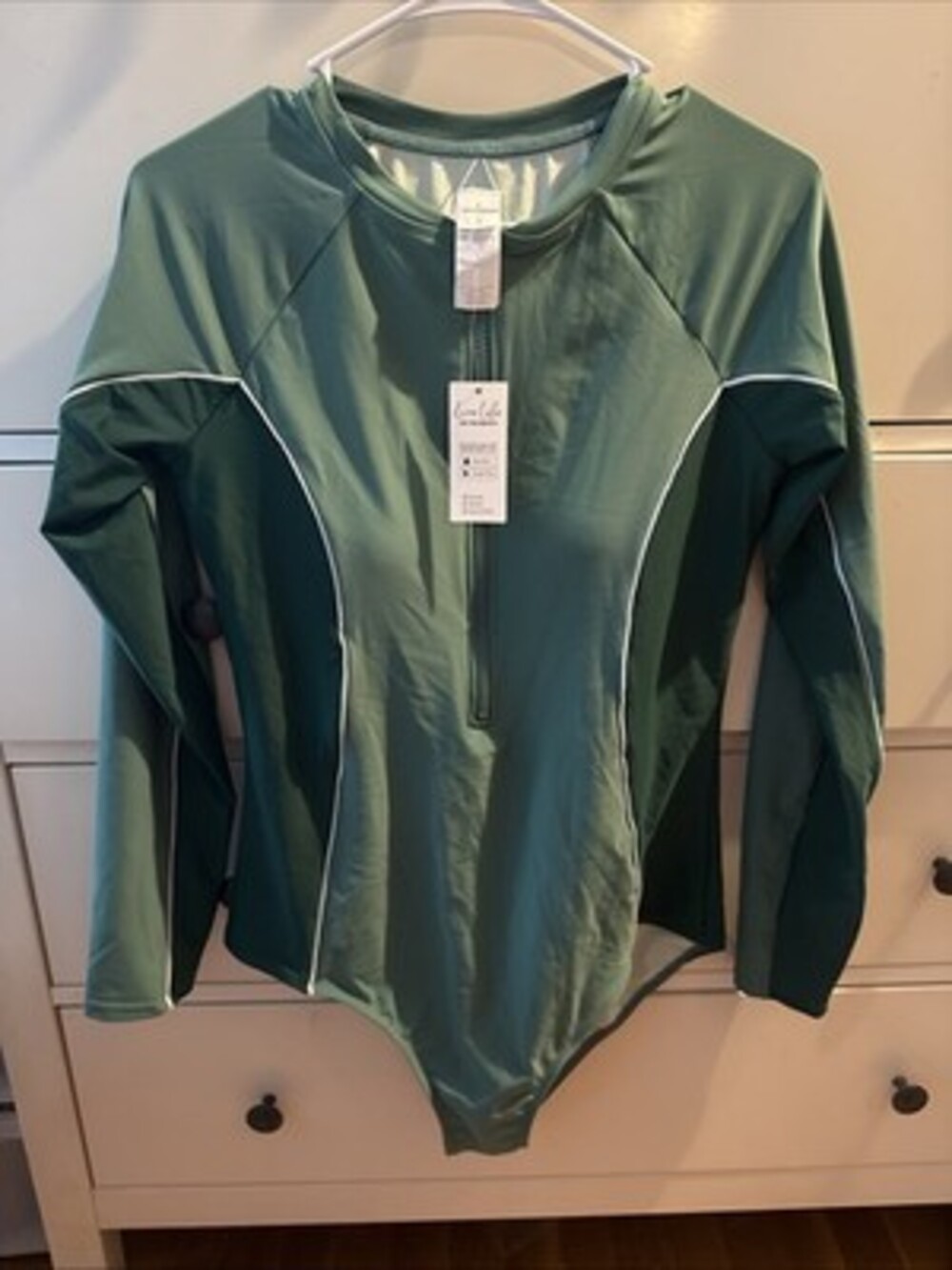 CUPSHE Women's One Piece Swimsuit Long Sleeve Zip Large Green Summer Beach